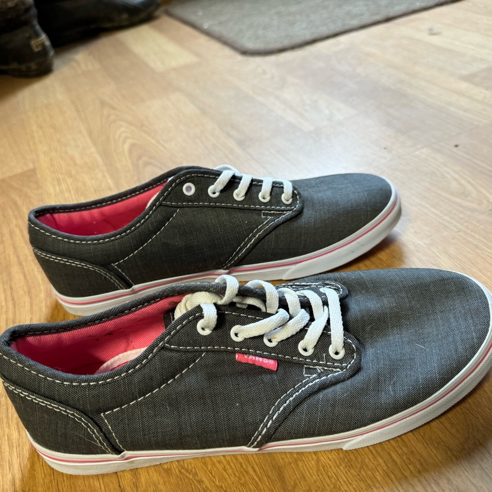 Women’s size 6.5 vans
